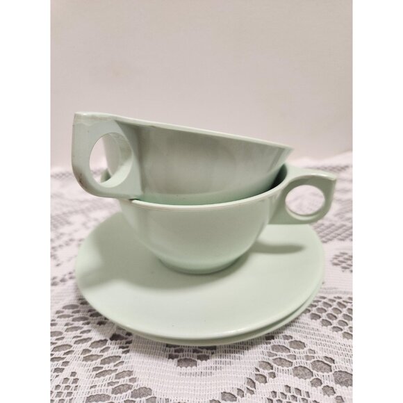 Vintage Mel Mac Green Tea Cup & Saucer Set - 1970s Cottagecore Kitchen Decor - Picture 4 of 10